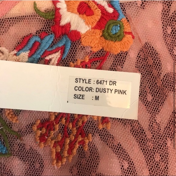 Lace Boho Style Dress - Picture 4 of 6